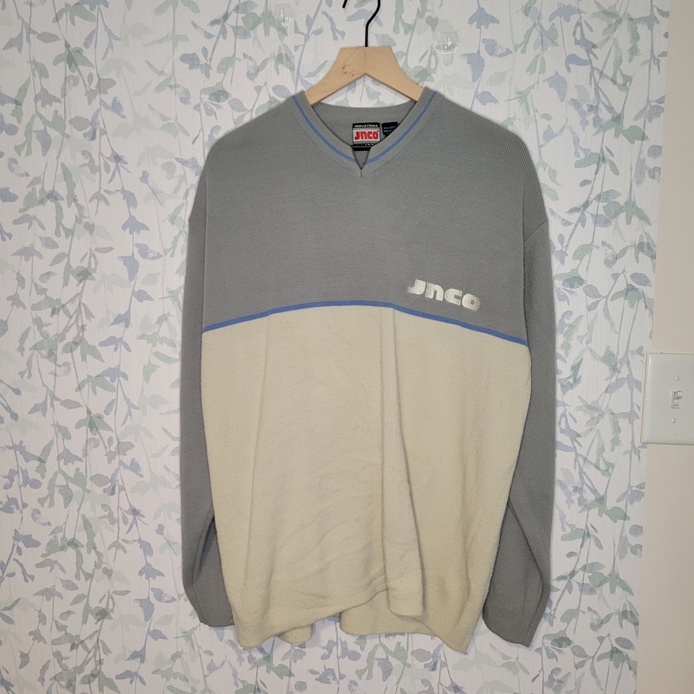 JNCO Men's V-Neck Sweater in Gray and Cream